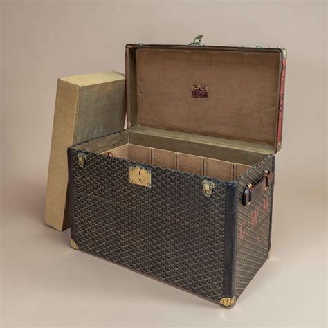 Swiss Movement Goyard Shoe